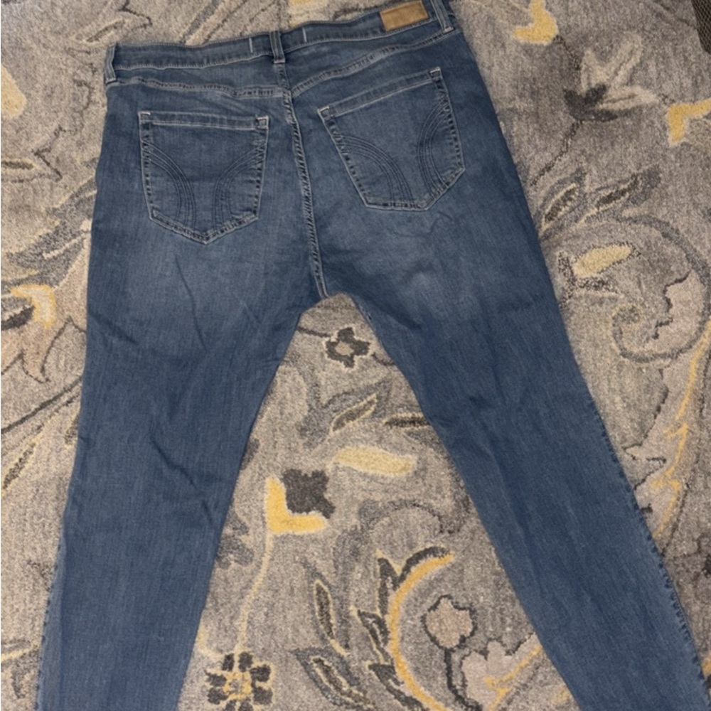 Hollister Dark Blue Skinny Jeans - Picture 3 of 5